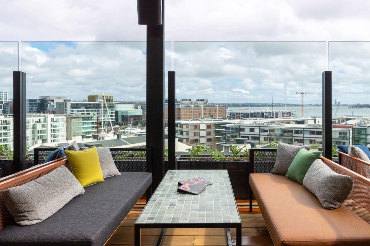 Hotel Qt Auckland Esterno foto The rooftop bar at the Hotel