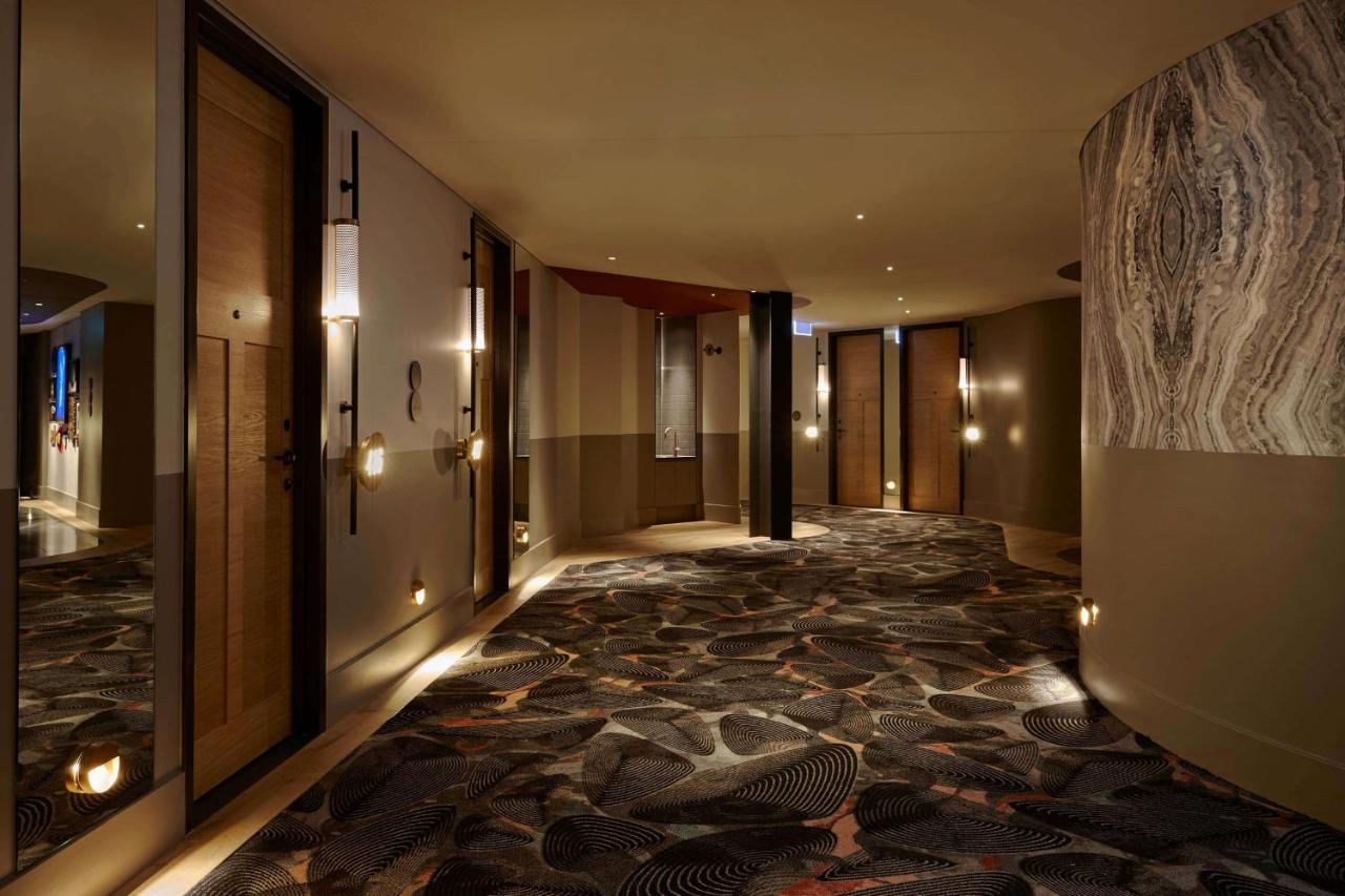 Hotel Qt Auckland Esterno foto The hotel's interior